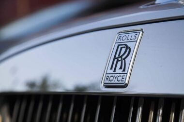 2 Case Study of Rolls Royce Modernity Strategy for How they are Future in Vehicle Image